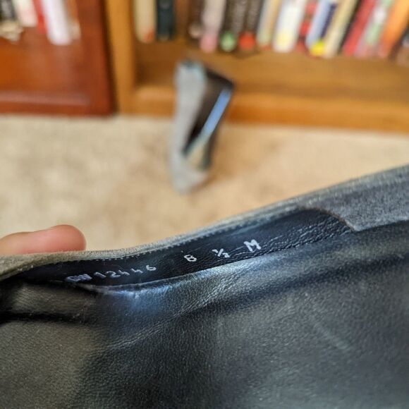 Stuart weitzman grey suede peeptoe stilleto heels sz 8.5 euc - Picture 8 of 9